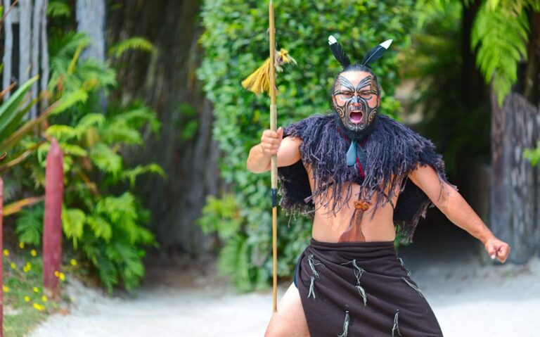 Why Polynesians Are So Big? Exploring Strength, Genetics, and Survival