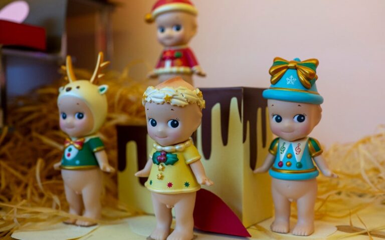 Why Are Sonny Angels So Popular? Unboxing Joy in a Tiny Crown